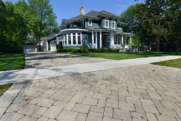 Best Commercial Driveway Pavers  in Bowling Green, MO